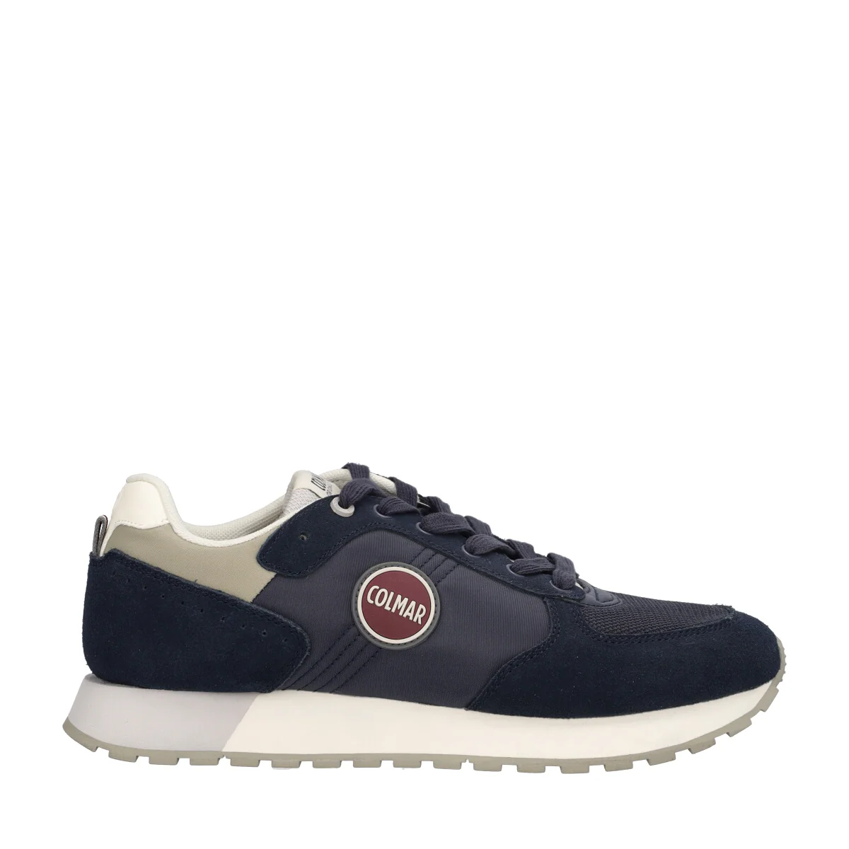 TRAVIS AUTHENTIC Sneakers